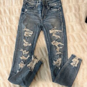 2R American Eagle Outfitters Ripped Light Blue Jeggings